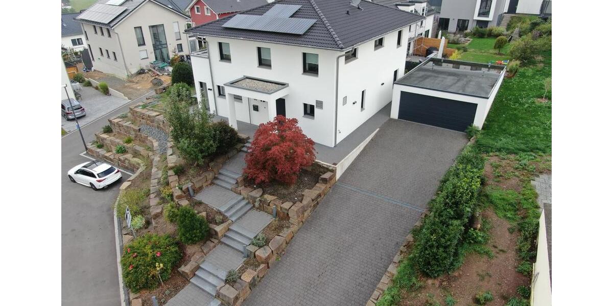 Einfamilienhaus Kürten - 2 Zimmer, 188 m&sup2;, 1.000.000&euro; | Angebot:27436318