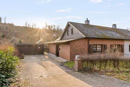 Haus Kierspe - 4 Zimmer, 89 m&sup2;, 179.500&euro; | Angebot:25883467