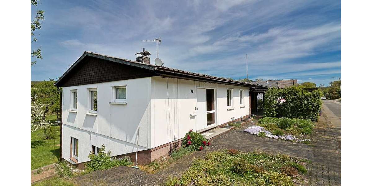 Einfamilienhaus Wiehl - 6 Zimmer, 102 m&sup2;, 239.000&euro; | Angebot:26566178