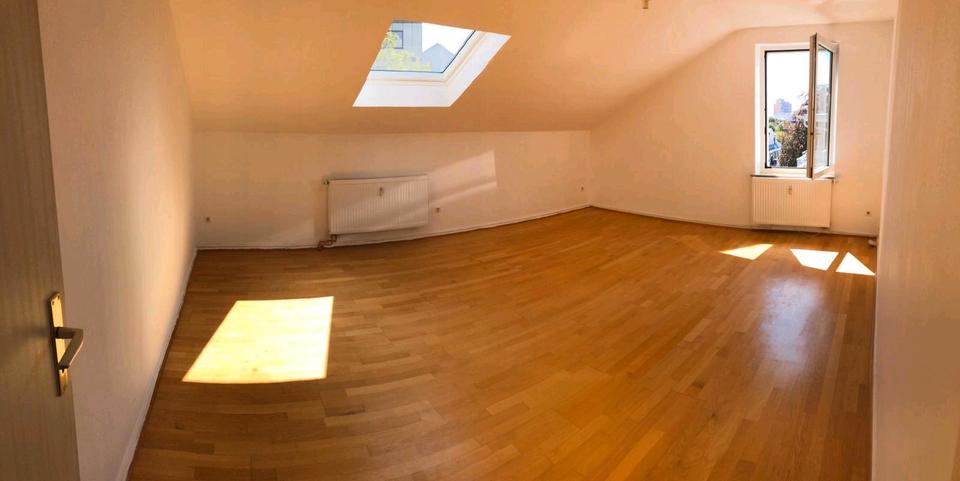 Dachgeschoßwohnung Lüdenscheid Staberg - 2 Zimmer, 75 m&sup2;, 540&euro; | Angebot:27596201