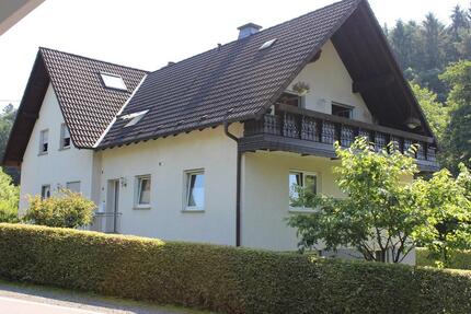 Haus Waldbröl - 10 Zimmer, 200 m&sup2;, 499.000&euro; | Angebot:26399155