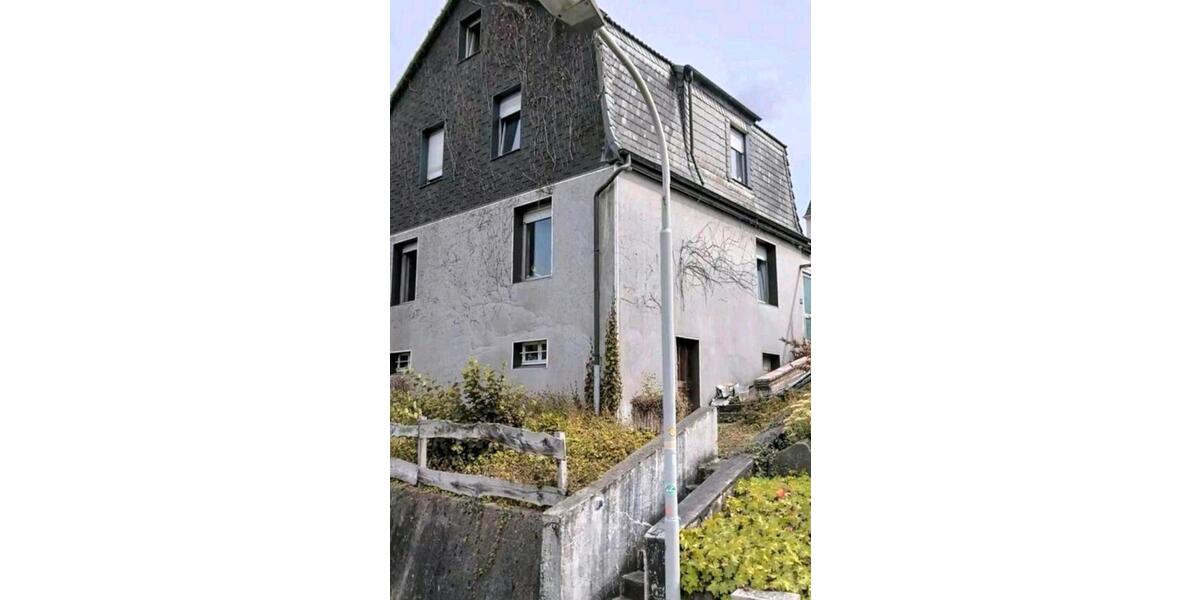 Mehrfamilienhaus, Wohnhaus Plettenberg - 10 Zimmer, 180 m&sup2;, 165.000&euro; | Angebot:24574723