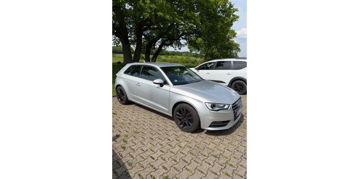 Audi A3 137.000 km 8.000 &euro; Waldbröl 51545