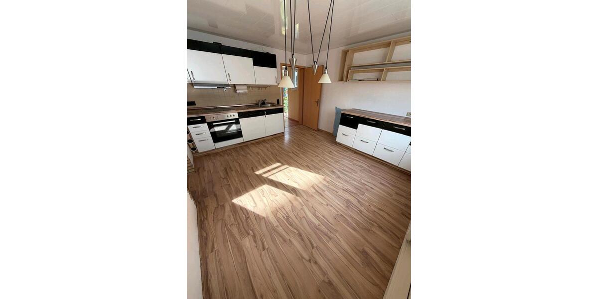 Einfamilienhaus Bergneustadt - 5 Zimmer, 130 m&sup2;, 245.000&euro; | Angebot:25547124