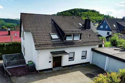 Haus Bergneustadt - 6 Zimmer, 192 m&sup2;, 290.000&euro; | Angebot:26494810