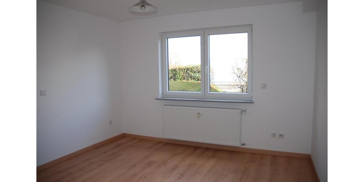 Erdgeschoßwohnung Much - 2.5 Zimmer, 92 m&sup2;, 800&euro; | Angebot:27611992