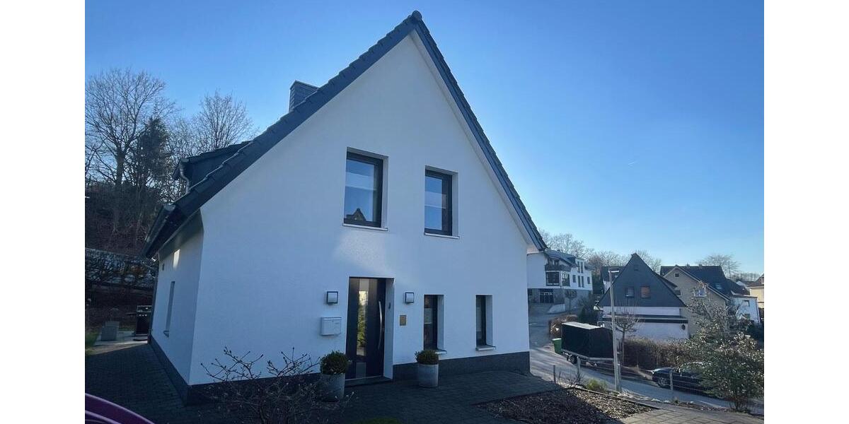 Einfamilienhaus Meinerzhagen - 469.000&euro; | Angebot:25635841