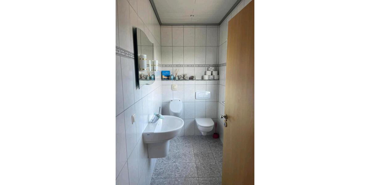 Einfamilienhaus Katzwinkel (Sieg) - 6 Zimmer, 230 m&sup2;, 480.000&euro; | Angebot:26133764