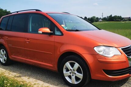 VW Touran 200.000 km 7.840 &euro; Much 53804