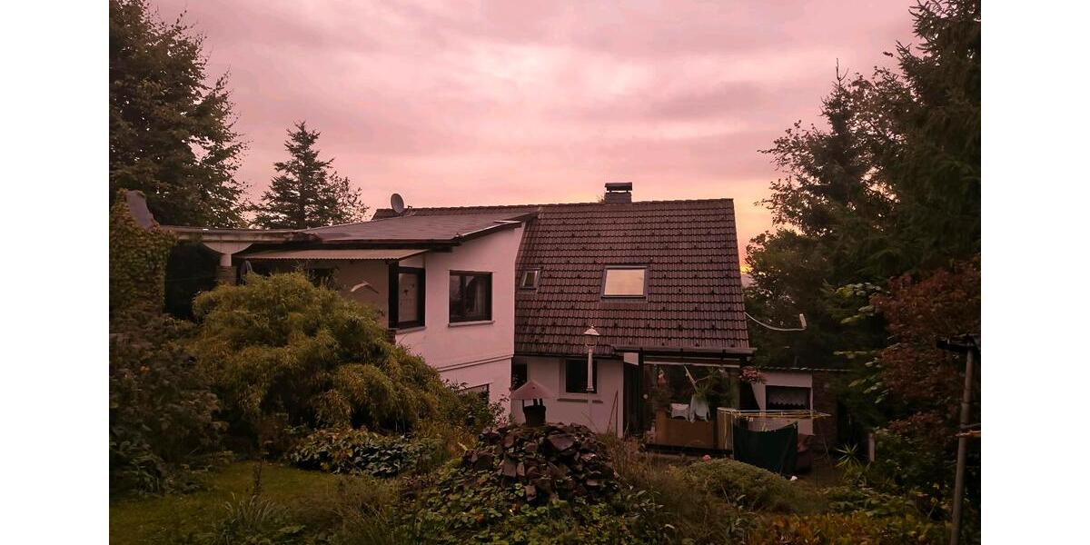 Einfamilienhaus Morsbach - 7 Zimmer, 206 m&sup2;, 348.000&euro; | Angebot:26122100