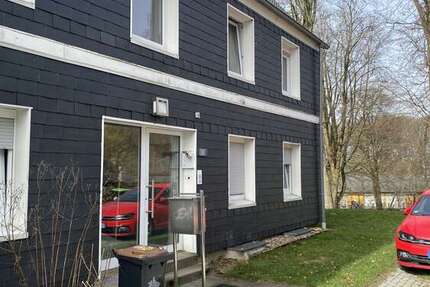 Wohnung Radevormwald - 3 Zimmer, 85 m&sup2;, 890&euro; | Angebot:25419315