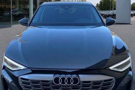Audi Q8 e-tron 22.000 km 46.999 &euro; Kierspe 58566