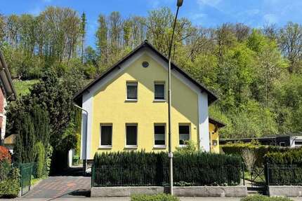 Haus Gummersbach Berstig Süd - 6 Zimmer, 120 m&sup2;, 299.000&euro; | Angebot:22059029