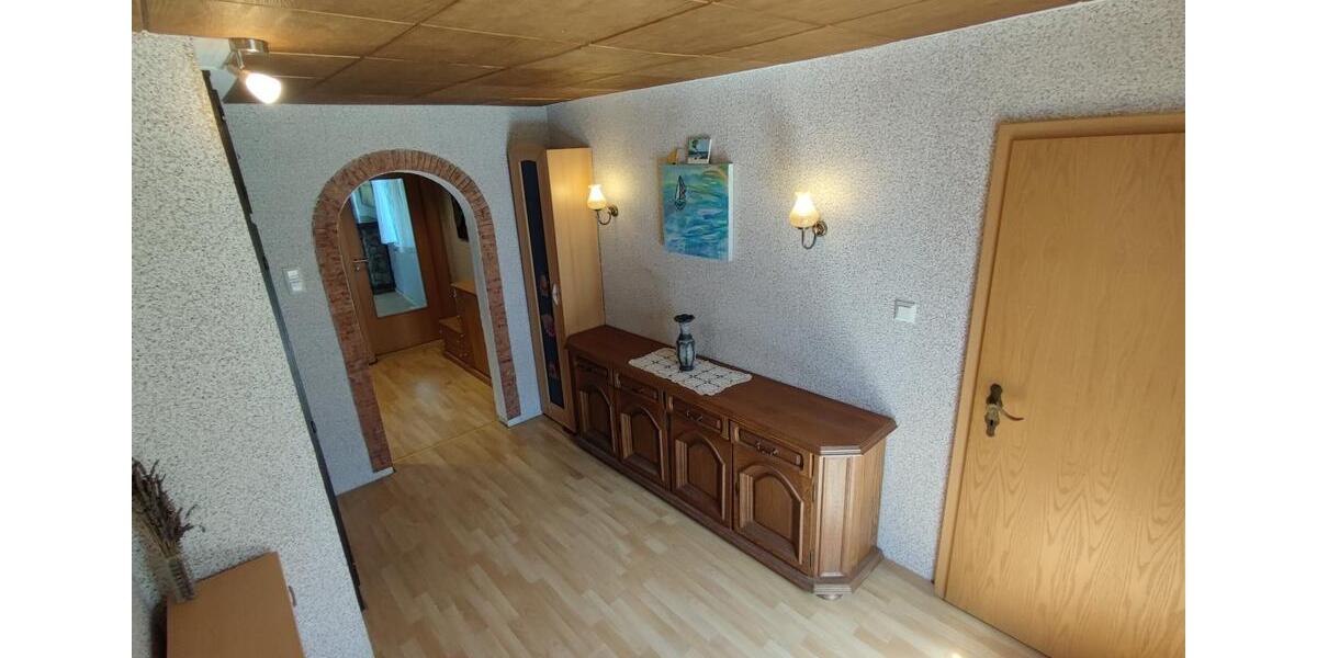 Einfamilienhaus Gummersbach Berstig Süd - 7 Zimmer, 162 m&sup2;, 555.555&euro; | Angebot:17237404