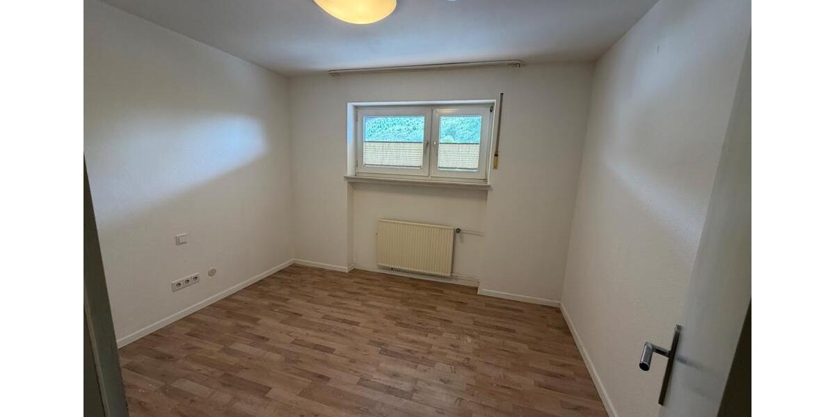 Etagenwohnung Gummersbach Berstig Süd - 2 Zimmer, 49 m&sup2;, 470&euro; | Angebot:27550773