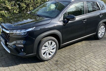 Suzuki (SX4) S-Cross 2.000 km 29.990 &euro; Wiehl-Bomig 51674
