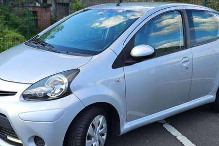 Toyota Aygo 108.888 km 4.567 &euro; Wiehl, Stadt 51674