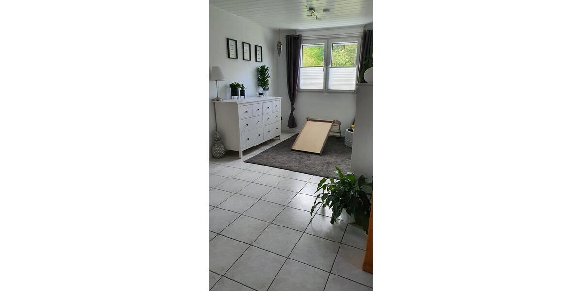 Dachgeschoßwohnung Morsbach - 3 Zimmer, 95 m&sup2;, 700&euro; | Angebot:25858710
