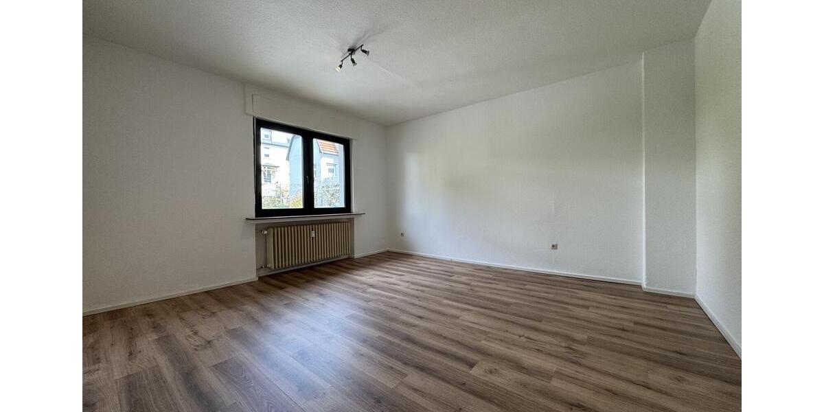Etagenwohnung Werdohl - 2 Zimmer, 80 m&sup2;, 450&euro; | Angebot:24783013