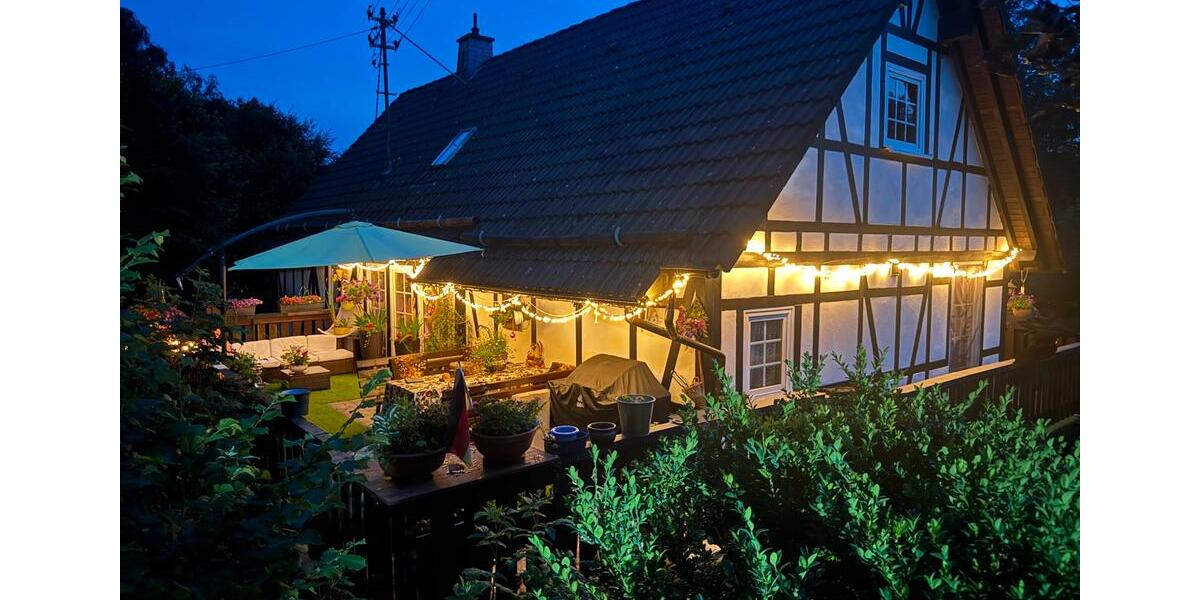 Einfamilienhaus Freudenberg - 9 Zimmer, 180 m&sup2;, 295.000&euro; | Angebot:27440684