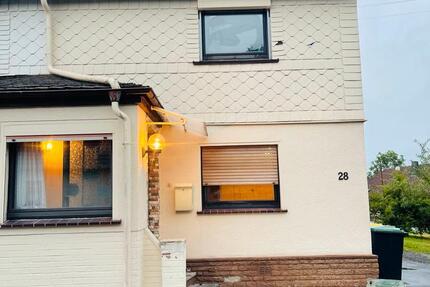 Wohnung Windeck - 4 Zimmer, 100 m&sup2;, 1.450&euro; | Angebot:25149997