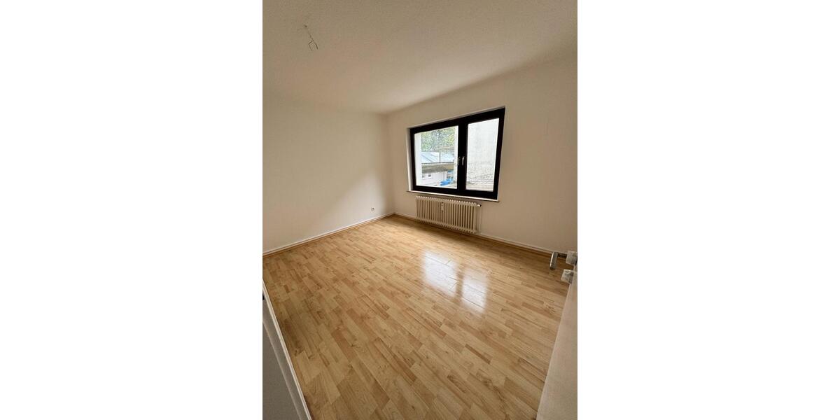 Etagenwohnung Halver - 2 Zimmer, 56 m&sup2;, 450&euro; | Angebot:25157168