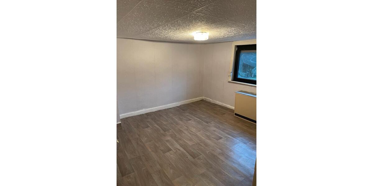 Etagenwohnung Windeck - 4 Zimmer, 100 m&sup2;, 1.450&euro; | Angebot:25149997