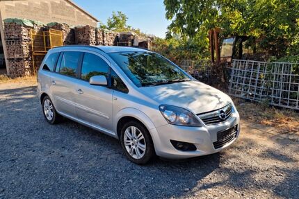 Opel Zafira 193.000 km 3.700 &euro; Much 53804