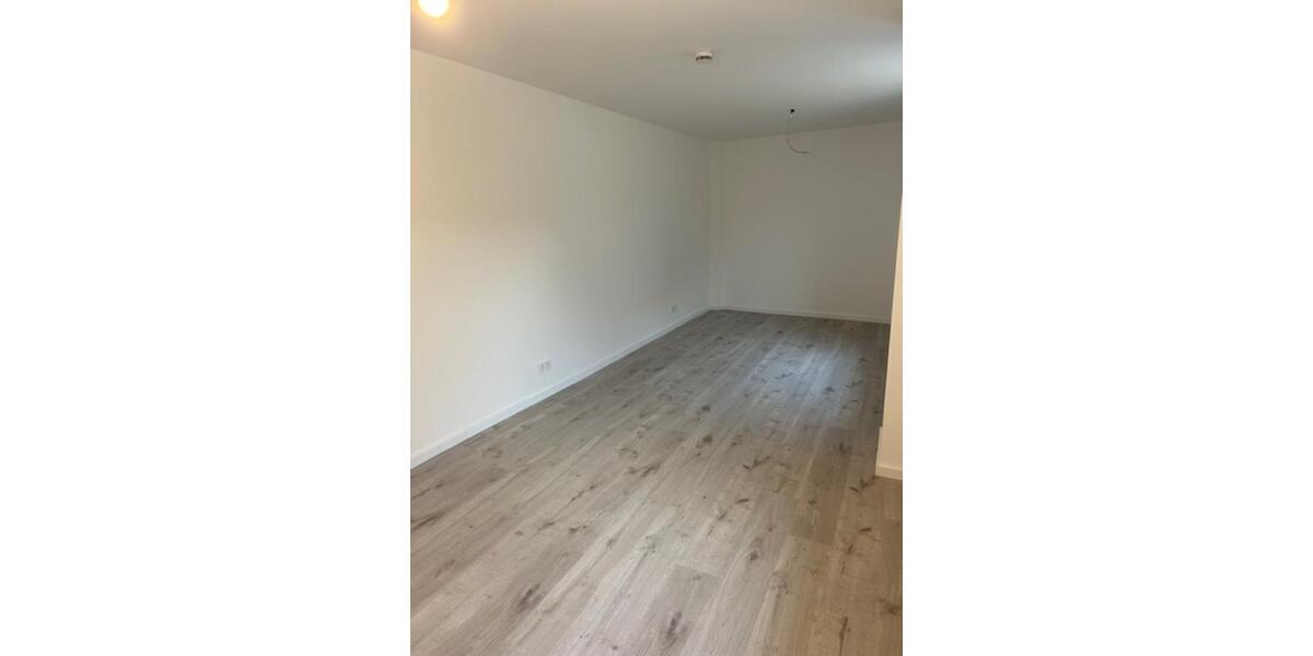Etagenwohnung Plettenberg - 3 Zimmer, 90 m&sup2;, 660&euro; | Angebot:25547496