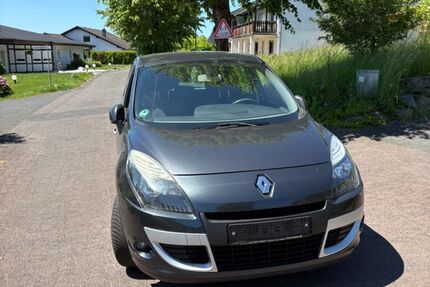 Renault Scenic 145.679 km 2.490 &euro; Nümbrecht 51588