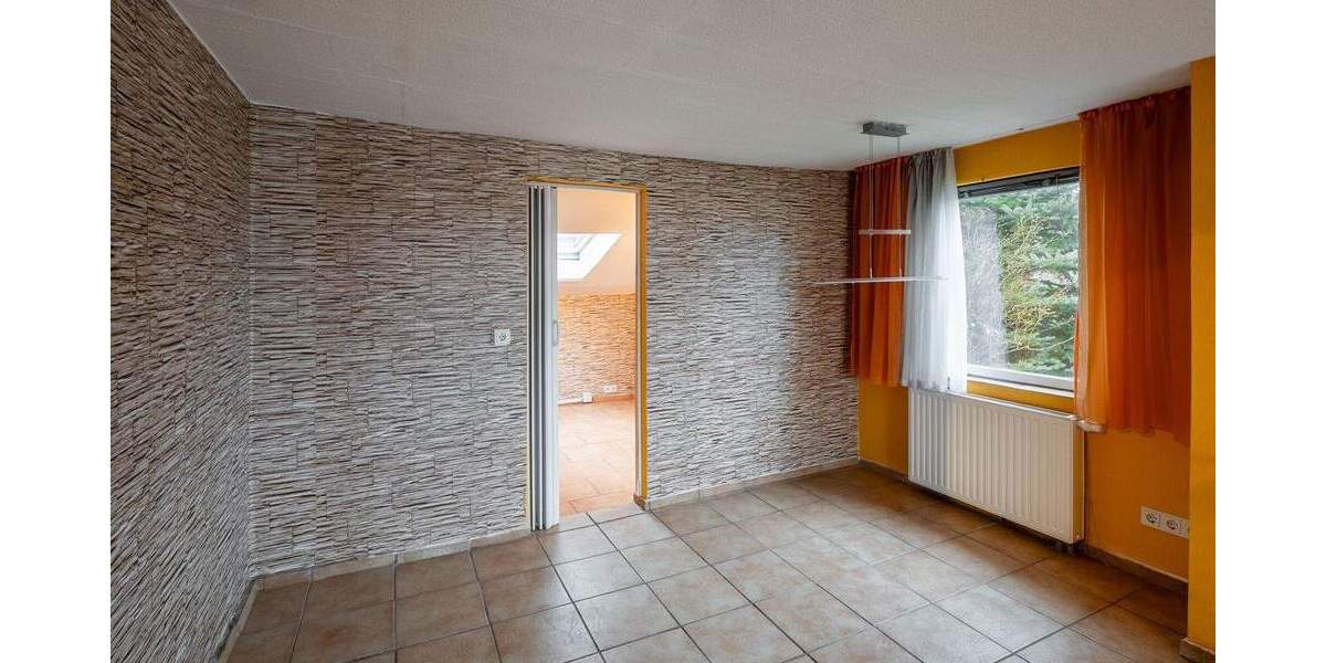 Bungalow Neunkirchen-Seelscheid Hasenbach - 2 Zimmer, 48 m&sup2;, 195.000&euro; | Angebot:25694609