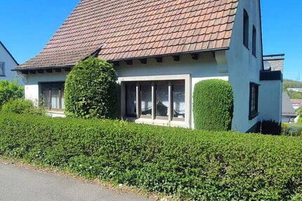 Haus Attendorn Biekhofen - 6 Zimmer, 152 m&sup2;, 275.000&euro; | Angebot:26583749
