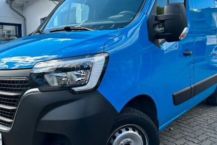 Renault Master 86.000 km 12.949 &euro; Gummersbach (Zwischen Toom Markt und ATU) 51645