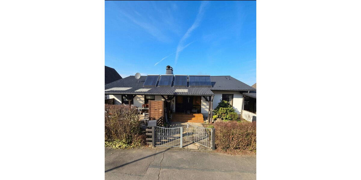 Bungalow Waldbröl Hermesdorf - 5 Zimmer, 149 m&sup2;, 330.000&euro; | Angebot:25986104