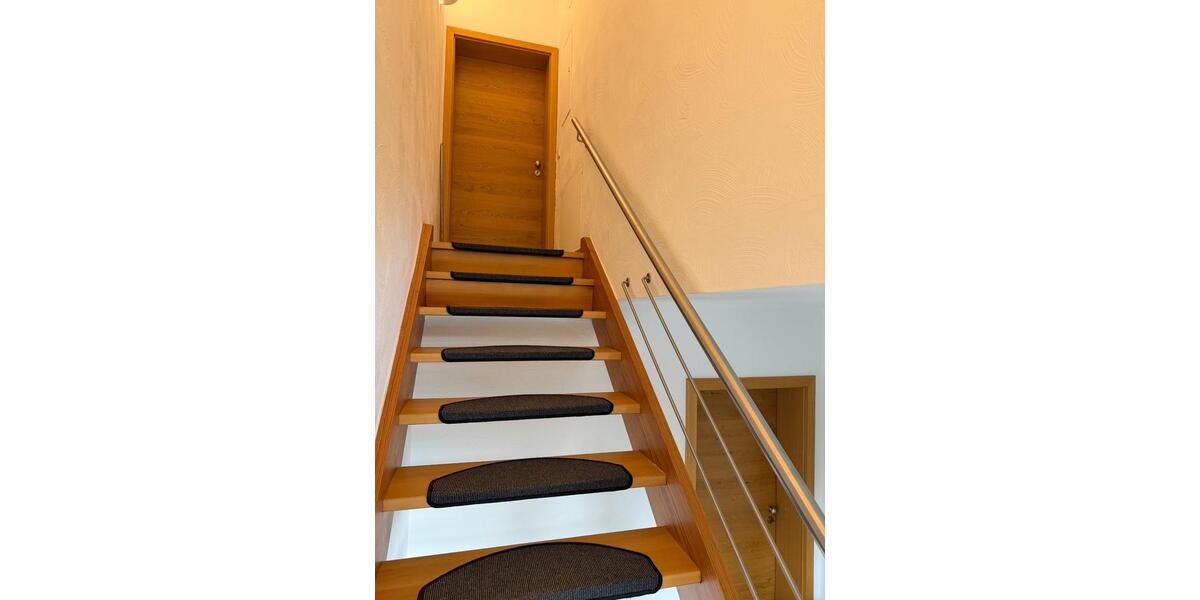 Dachgeschoßwohnung Neunkirchen-Seelscheid Seelscheid - 2 Zimmer, 80 m&sup2;, 900&euro; | Angebot:25330941