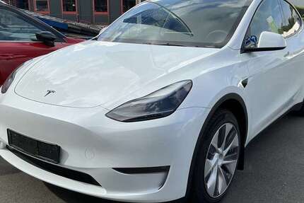 Tesla Model Y 48.555 km 35.500 &euro; Eitorf 53783
