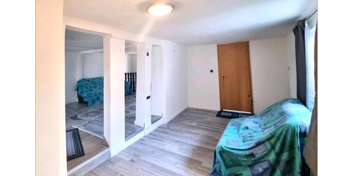 Reihenhaus Wiehl - 6 Zimmer, 150 m&sup2;, 140.000&euro; | Angebot:27083646