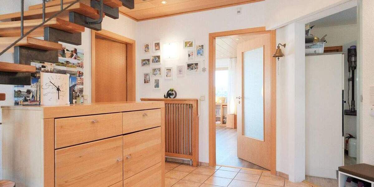 Einfamilienhaus Engelskirchen Ründeroth - 6 Zimmer, 140 m&sup2;, 465.000&euro; | Angebot:25814027