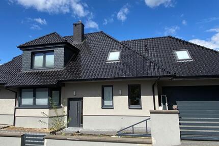 Haus Overath - 5 Zimmer, 218 m&sup2;, 1.200.000&euro; | Angebot:27549204