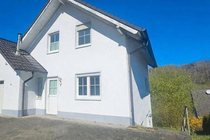 Haus Wiehl - 5 Zimmer, 147 m&sup2;, 339.000&euro; | Angebot:26939537