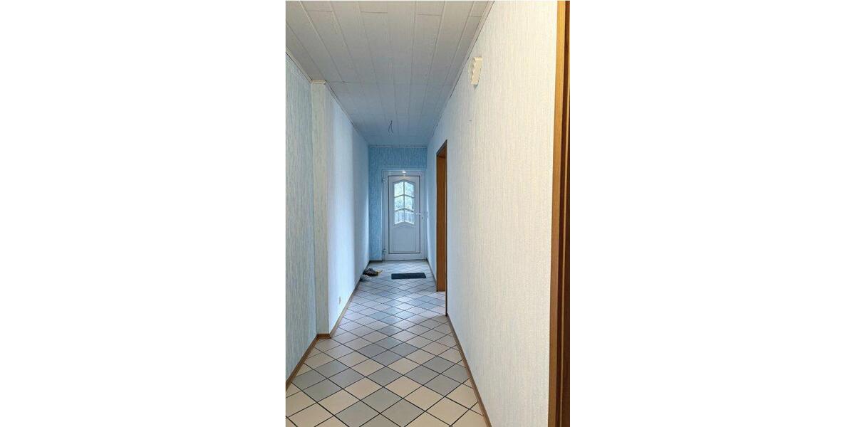 Einfamilienhaus Wiehl - 11 Zimmer, 136 m&sup2;, 447.000&euro; | Angebot:27438342