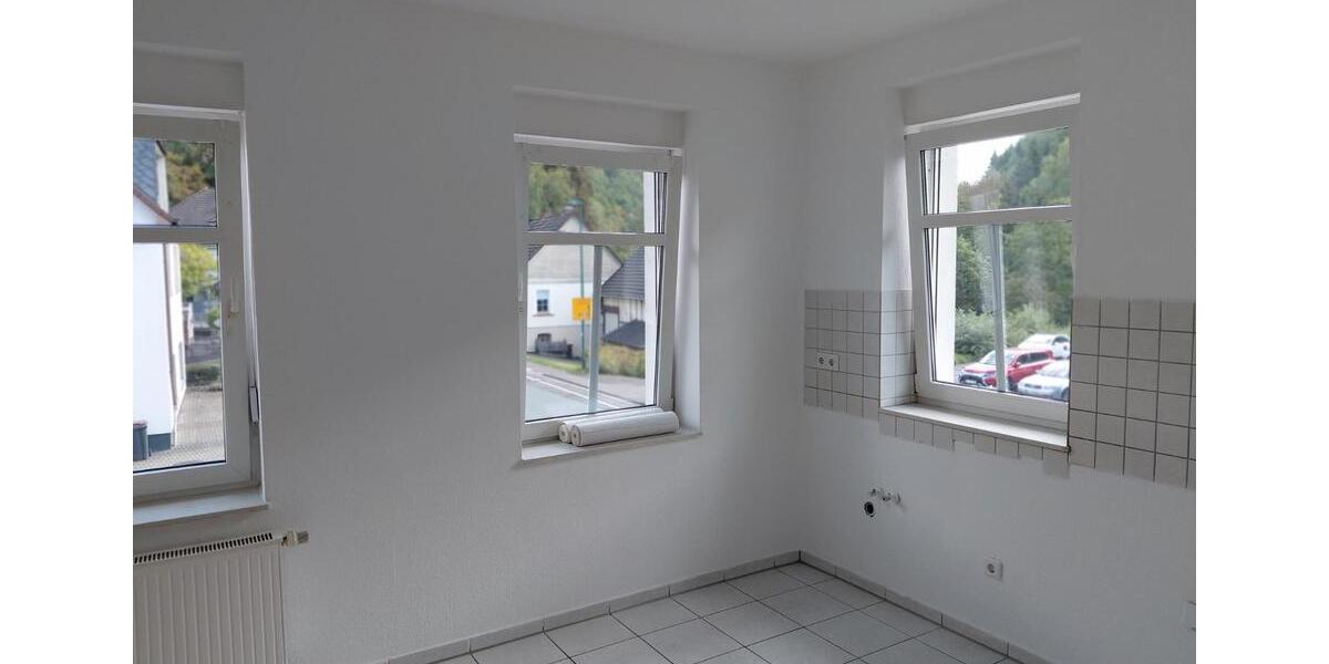 Etagenwohnung Attendorn - 3 Zimmer, 75 m&sup2;, 585&euro; | Angebot:27570337