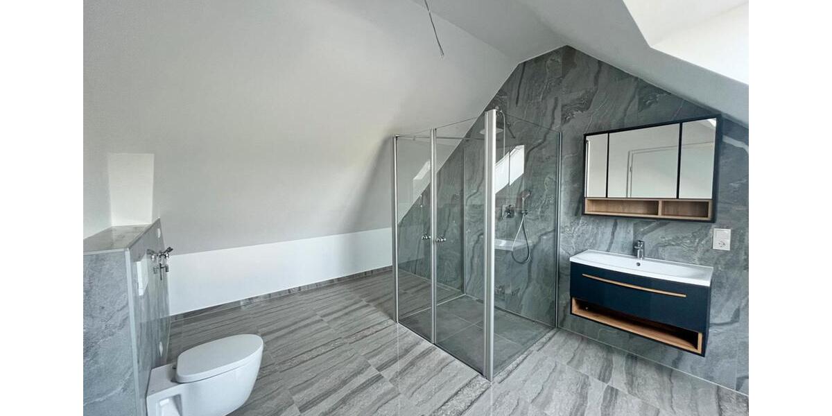 Maisonettenwohnung Wiehl - 3 Zimmer, 101 m&sup2;, 1.295&euro; | Angebot:26589320