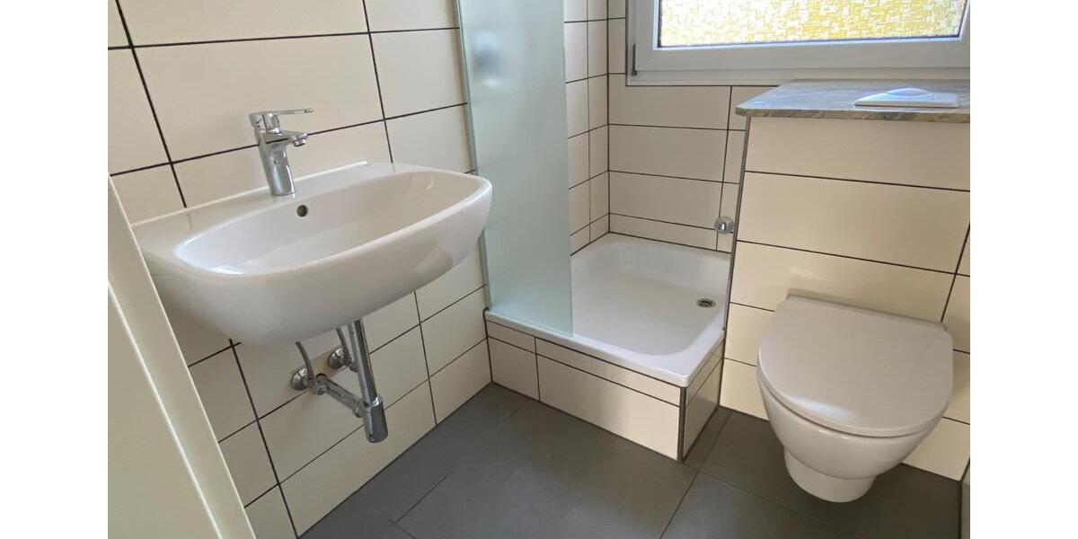 Etagenwohnung Radevormwald - 2 Zimmer, 40 m&sup2;, 390&euro; | Angebot:24755011