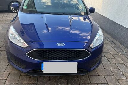 Ford Focus 211.000 km 3.600 &euro; Attendorn 57439