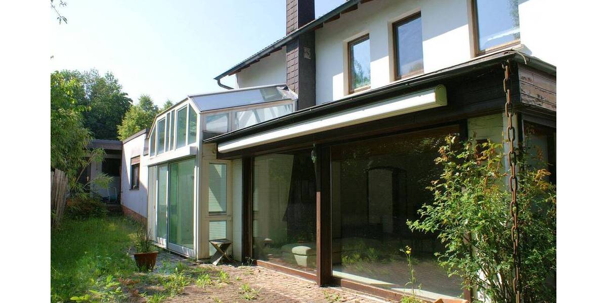 Mehrfamilienhaus, Wohnhaus Ruppichteroth - 9 Zimmer, 279 m&sup2;, 333.000&euro; | Angebot:25742820