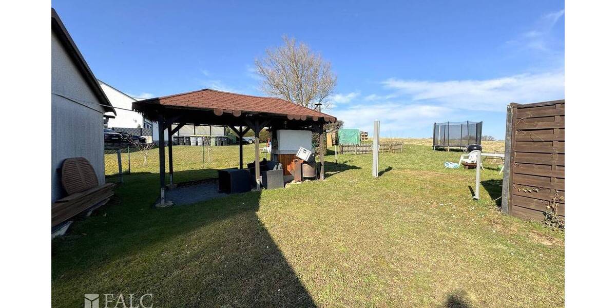 Etagenwohnung Ruppichteroth Schönenberg - 4 Zimmer, 134 m&sup2;, 339.000&euro; | Angebot:25739541