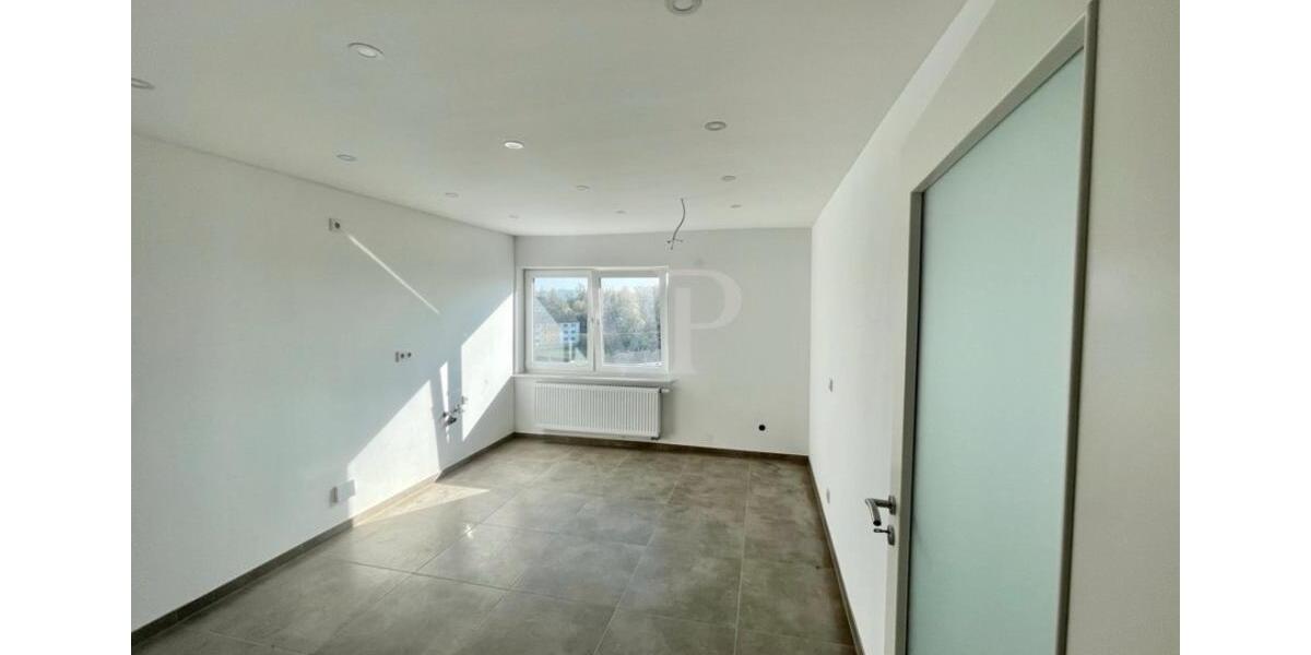 Etagenwohnung Bergneustadt - 3 Zimmer, 92 m&sup2;, 950&euro; | Angebot:27581609