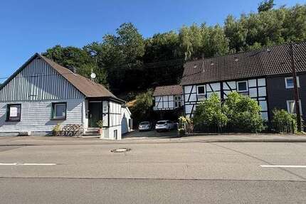 Haus Reichshof - 9 Zimmer, 170 m&sup2;, 290.000&euro; | Angebot:26470629