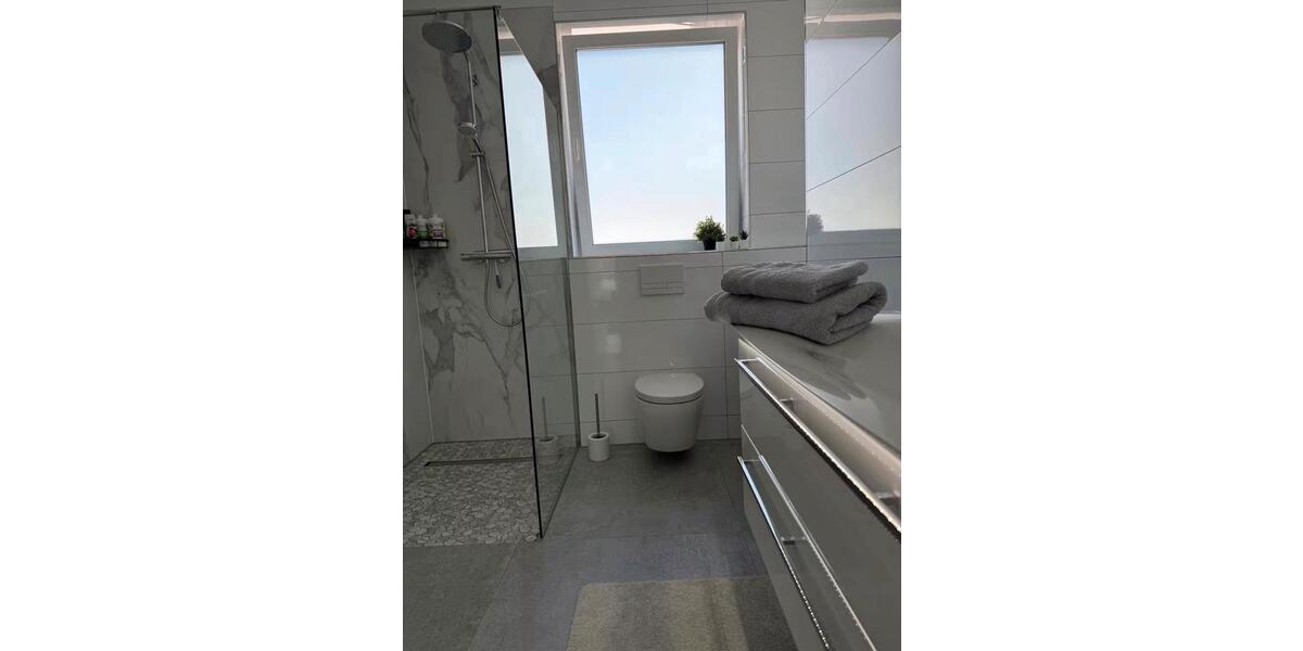 Etagenwohnung Gummersbach - 3 Zimmer, 86 m&sup2;, 1.275&euro; | Angebot:25217919